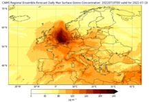Gli scienziati di Copernicus mettono in guardia da un inquinamento molto elevato da ozono mentre in Europa continua l’ondata di calore
